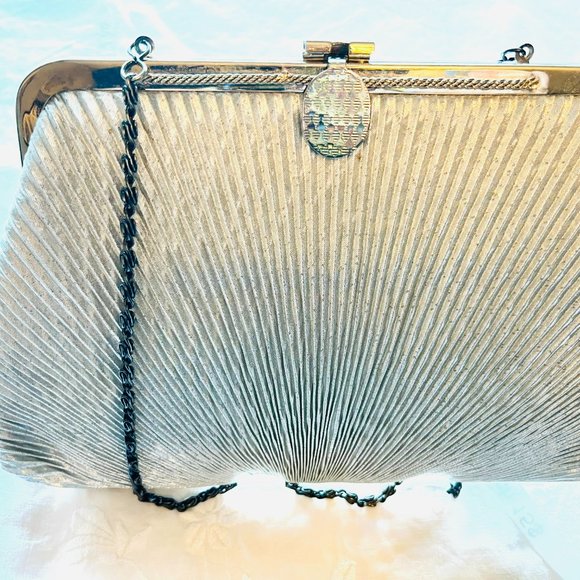 Vintage Silver Metallic Evening Clutch – Handmade - Picture 10 of 10
